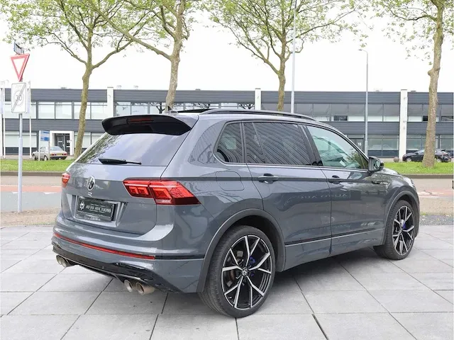 Volkswagen tiguan r 2.0 tsi 4motion 320pk 2021 panodak akrapovic 360°camera matrix iq light harman/kardon 21"inch - afbeelding 40 van  44
