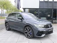 Volkswagen tiguan r 2.0 tsi 4motion 320pk 2021 panodak akrapovic 360°camera matrix iq light harman/kardon 21"inch - afbeelding 42 van  44