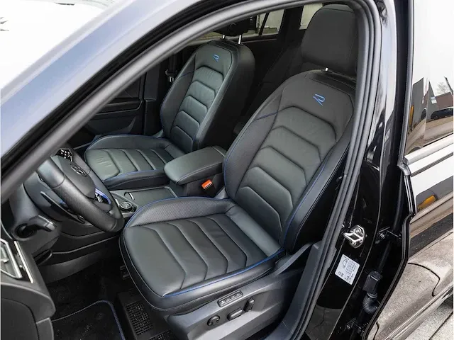 Volkswagen tiguan r 2.0 tsi 4motion 320pk automaat 2021 panodak akrapovic keyless 360°camera 21"inch, t-622-sp - afbeelding 6 van  51
