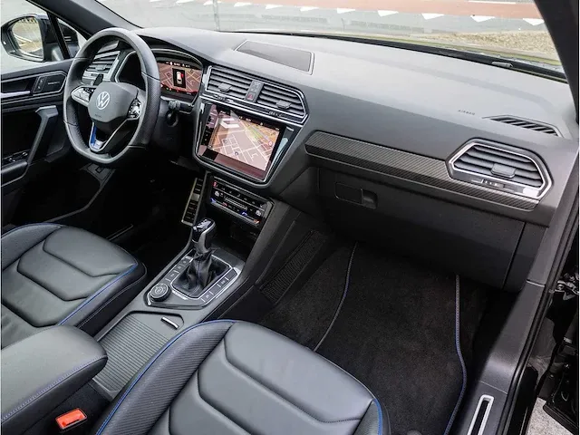 Volkswagen tiguan r 2.0 tsi 4motion 320pk automaat 2021 panodak akrapovic keyless 360°camera 21"inch, t-622-sp - afbeelding 7 van  51