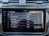 Volkswagen tiguan r 2.0 tsi 4motion 320pk automaat 2021 panodak akrapovic keyless 360°camera 21"inch, t-622-sp - afbeelding 24 van  51