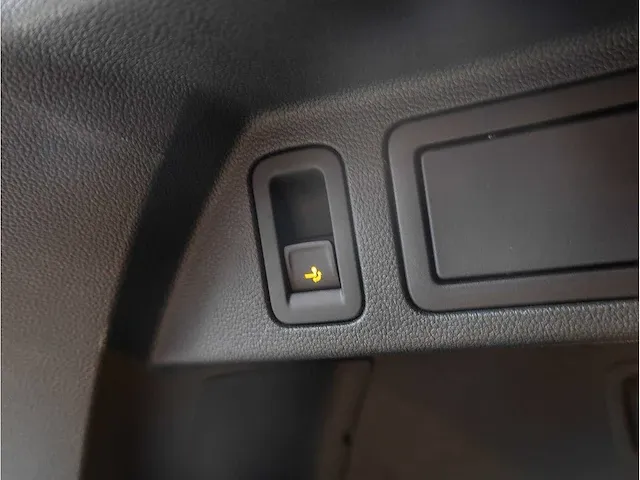 Volkswagen tiguan r 2.0 tsi 4motion 320pk automaat 2021 panodak akrapovic keyless 360°camera 21"inch, t-622-sp - afbeelding 35 van  51