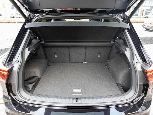 Volkswagen tiguan r 2.0 tsi 4motion 320pk automaat 2021 panodak akrapovic keyless 360°camera 21"inch, t-622-sp - afbeelding 42 van  51