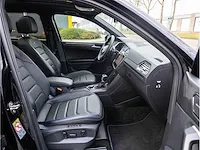 Volkswagen tiguan r 2.0 tsi 4motion 320pk automaat 2021 panodak akrapovic keyless 360°camera 21"inch, t-622-sp - afbeelding 47 van  51