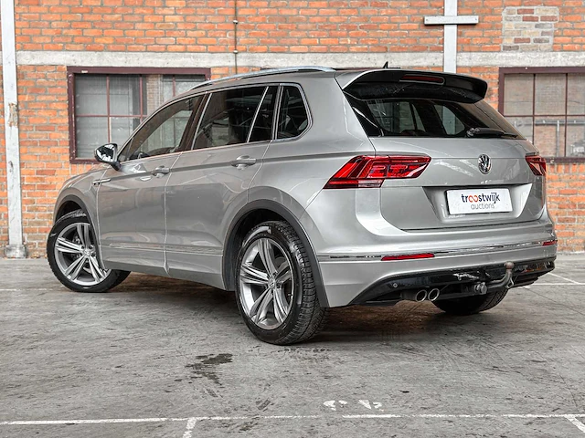 Volkswagen tiguan r-line 1.5 tsi act highline business 150pk 2020, h-128-nt - afbeelding 7 van  50