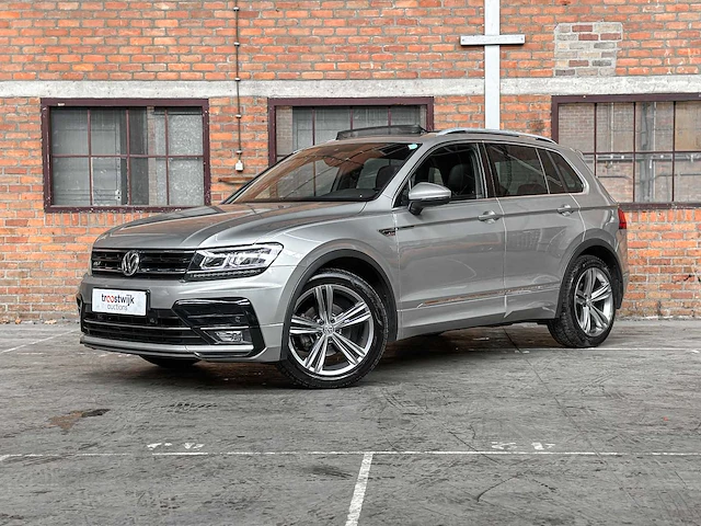 Volkswagen tiguan r-line 1.5 tsi act highline business 150pk 2020, h-128-nt - afbeelding 1 van  50
