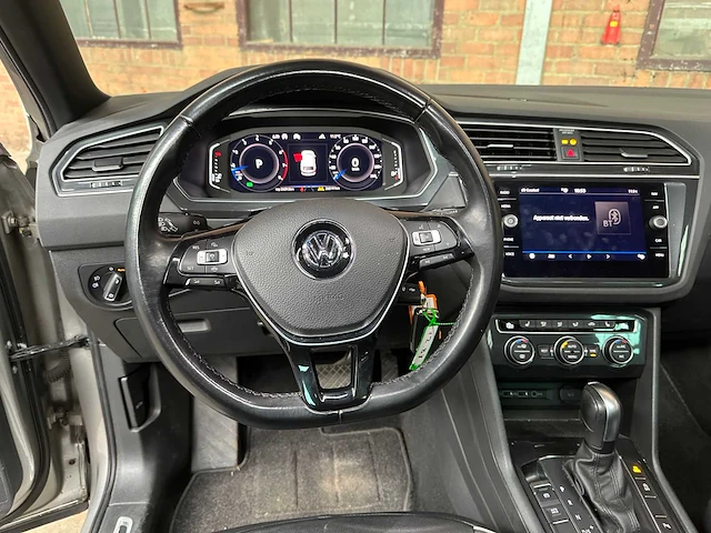 Volkswagen tiguan r-line 1.5 tsi act highline business 150pk 2020, h-128-nt - afbeelding 13 van  50