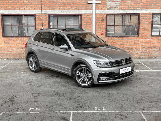 Volkswagen tiguan r-line 1.5 tsi act highline business 150pk 2020, h-128-nt - afbeelding 49 van  50