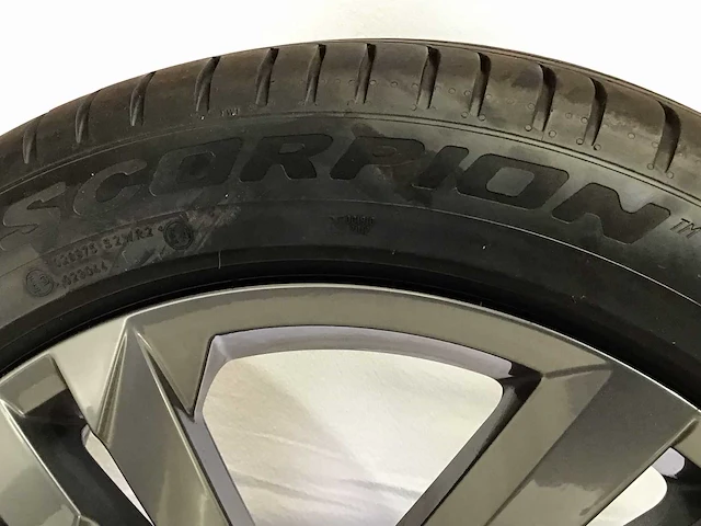 Volkswagen tiguan r-line velg (4x) - afbeelding 2 van  5