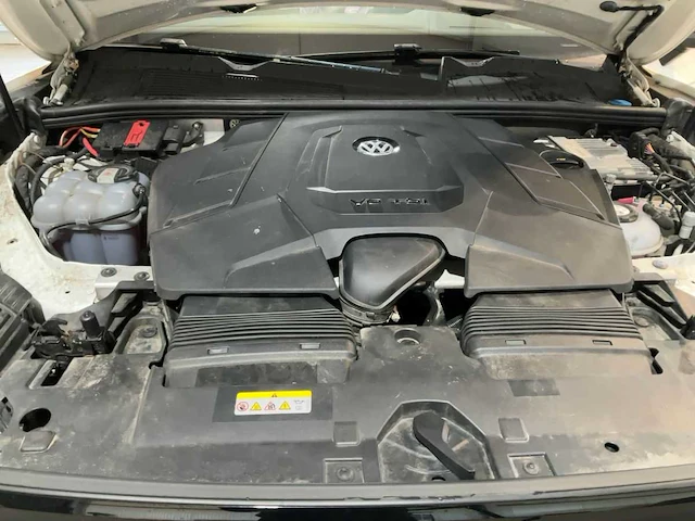 Volkswagen touareg 3.0 ehybrid r 4motion 2021 - afbeelding 40 van  41