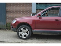 Volkswagen touareg 3.0 tdi | 40-rv-pg | 2005 | tik in blok | - afbeelding 28 van  32