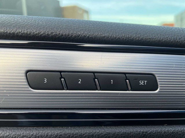 Volkswagen touareg 3.0 tdi r-line | sj-692-n - afbeelding 14 van  30