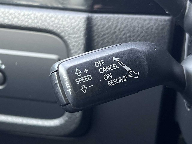 Volkswagen touareg 3.0 tdi r-line | sj-692-n - afbeelding 17 van  30