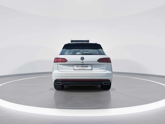 Volkswagen touareg 3.0 tsi ehybrid 4motion r-line 2021 | 00-94-49 - afbeelding 3 van  47