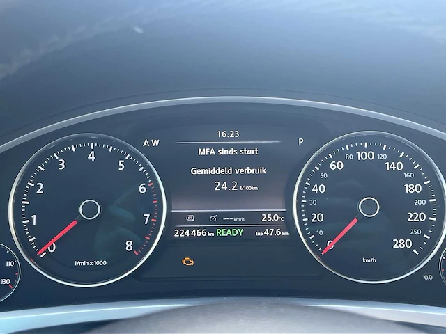 Volkswagen touareg 3.0 tsi hybrid highline 2011 | gn-569-l - afbeelding 7 van  31