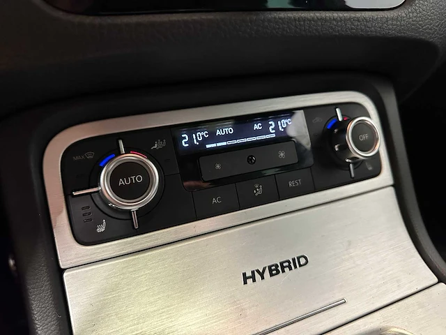 Volkswagen touareg 3.0 tsi hybrid highline v6 30-psr-9 - afbeelding 13 van  41