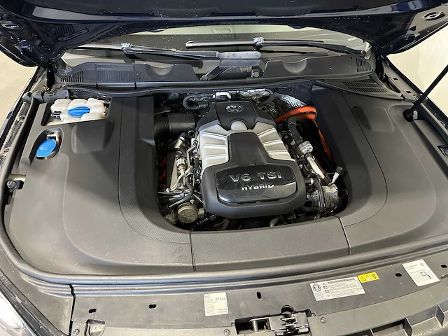 Volkswagen touareg 3.0 tsi hybrid highline v6 30-psr-9 - afbeelding 18 van  41