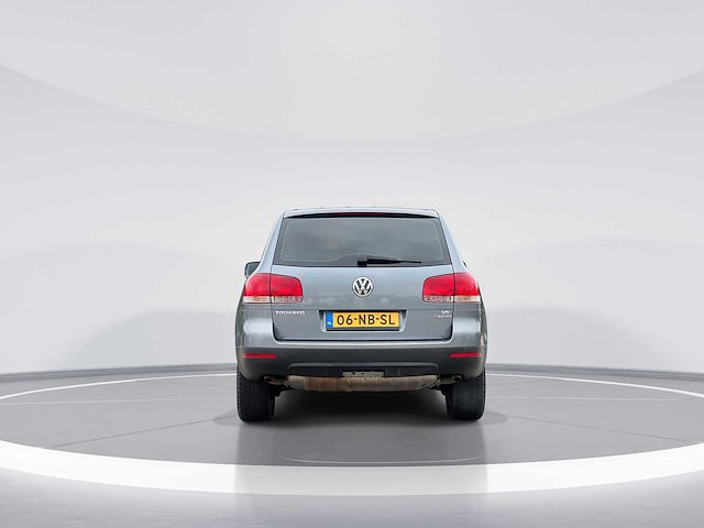 Volkswagen touareg 3.2 v6 2003 | 06-nb-sl - afbeelding 3 van  26