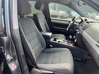 Volkswagen touareg 3.2 v6 2003 | 06-nb-sl - afbeelding 19 van  26