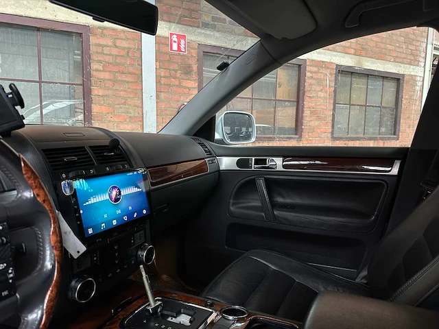 Volkswagen touareg 3.2 v6 220pk 2003, 07-ng-jj youngtimer - afbeelding 11 van  40