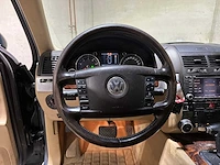 Volkswagen touareg 3.2 v6 220pk 2003, 10-lv-hj youngtimer - afbeelding 10 van  40