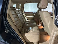 Volkswagen touareg 3.2 v6 220pk 2003, 10-lv-hj youngtimer - afbeelding 30 van  40