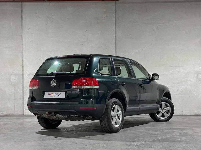 Volkswagen touareg 3.2 v6 220pk 2003, 10-lv-hj youngtimer - afbeelding 40 van  40