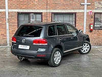 Volkswagen touareg 3.2 v6 241pk 2005, 32-rf-tb youngtimer - afbeelding 2 van  39