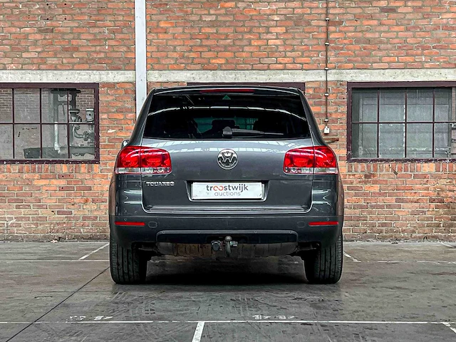 Volkswagen touareg 3.2 v6 241pk 2005, 32-rf-tb youngtimer - afbeelding 3 van  39