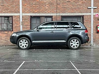 Volkswagen touareg 3.2 v6 241pk 2005, 32-rf-tb youngtimer - afbeelding 8 van  39