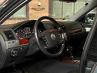 Volkswagen touareg 3.2 v6 241pk 2005, 32-rf-tb youngtimer - afbeelding 10 van  39