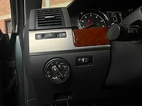 Volkswagen touareg 3.2 v6 241pk 2005, 32-rf-tb youngtimer - afbeelding 11 van  39