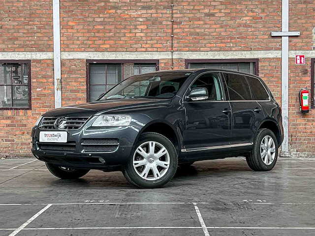 Volkswagen touareg 3.2 v6 241pk 2005, 32-rf-tb youngtimer - afbeelding 1 van  39
