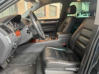 Volkswagen touareg 3.2 v6 241pk 2005, 32-rf-tb youngtimer - afbeelding 22 van  39