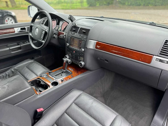 Volkswagen touareg 3.2 v6 4 motion 44-ggs-5 - afbeelding 8 van  19