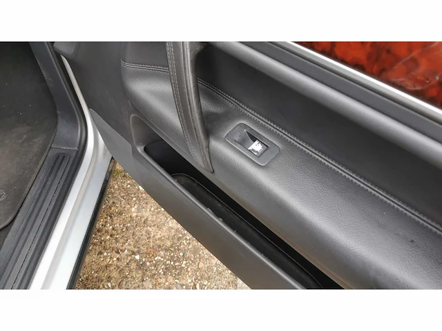 Volkswagen touareg 3.2 v6 automaat, 37-rz-fl - afbeelding 19 van  23