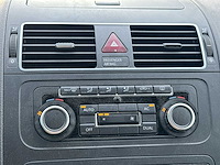 Volkswagen touran 1.2 tsi comfl. blue motion 7persoons 2010 | 81-njs-3 - afbeelding 13 van  28