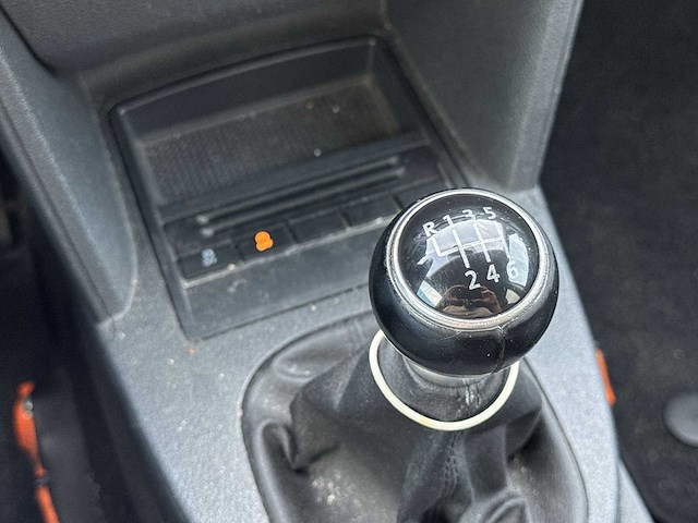 Volkswagen touran 1.2 tsi comfl. blue motion 7persoons 2010 | 81-njs-3 - afbeelding 14 van  28