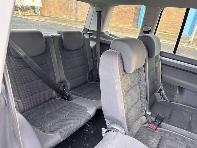 Volkswagen touran 1.2 tsi comfl. blue motion 7persoons 2010 | 81-njs-3 - afbeelding 18 van  28