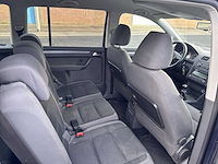 Volkswagen touran 1.2 tsi comfl. blue motion 7persoons 2010 | 81-njs-3 - afbeelding 19 van  28