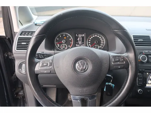Volkswagen touran 1.2 tsi comfl. bm 7p, 77-ntz-5 - afbeelding 2 van  16