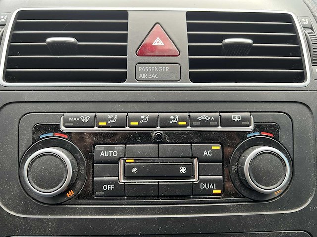 Volkswagen touran 1.2 tsi comfortline bluemotion 2012 | 85-xgs-4 - afbeelding 16 van  30
