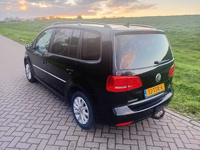 Volkswagen touran 1.2 tsi highline bluemotion, 13-tsk-6 - afbeelding 18 van  23
