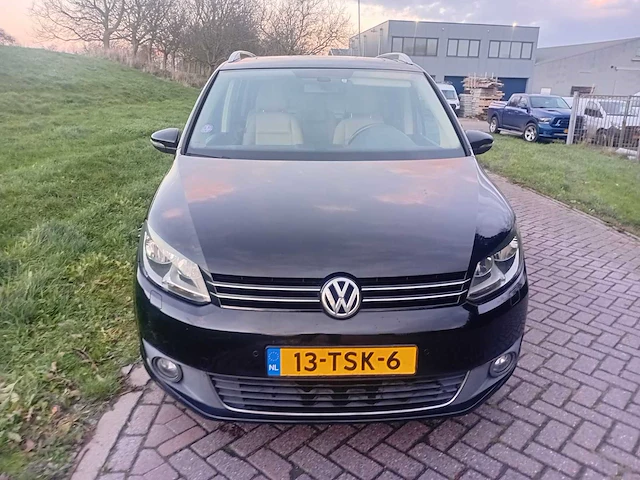Volkswagen touran 1.2 tsi highline bluemotion, 13-tsk-6 - afbeelding 19 van  23