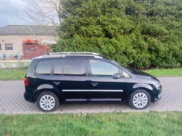 Volkswagen touran 1.2 tsi highline bluemotion, 13-tsk-6 - afbeelding 22 van  23