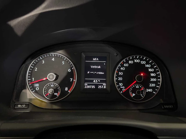 Volkswagen touran 1.2 tsi trendl.bm 7p, 6-kff-36 - afbeelding 2 van  14