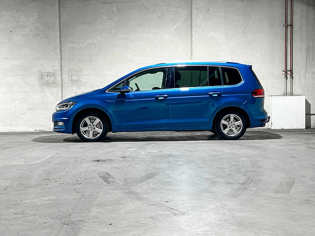 Volkswagen touran 1.4 tsi connected series -automaat- 150pk 2016, js-249-r - afbeelding 7 van  39