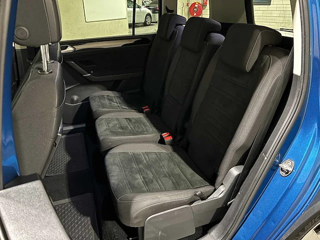 Volkswagen touran 1.4 tsi connected series -automaat- 150pk 2016, js-249-r - afbeelding 25 van  39