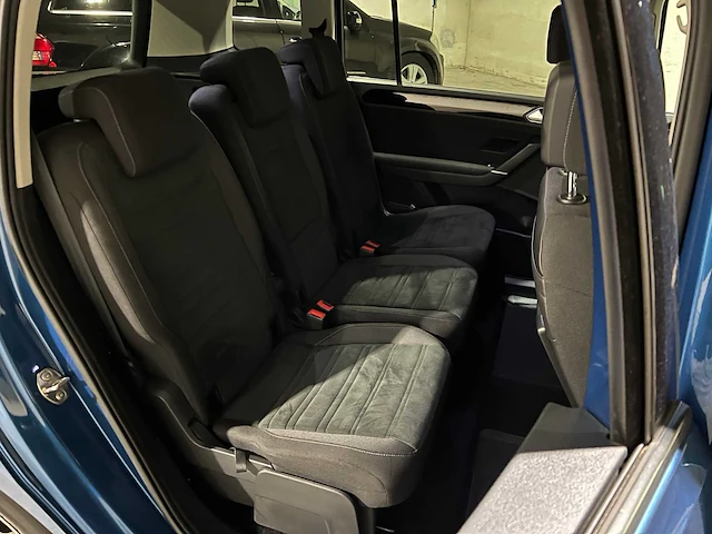 Volkswagen touran 1.4 tsi connected series -automaat- 150pk 2016, js-249-r - afbeelding 29 van  39