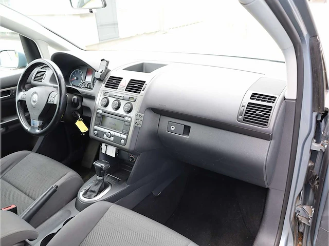 Volkswagen touran 1.4 tsi trendline business 2008, 96-zn-ll - afbeelding 6 van  36